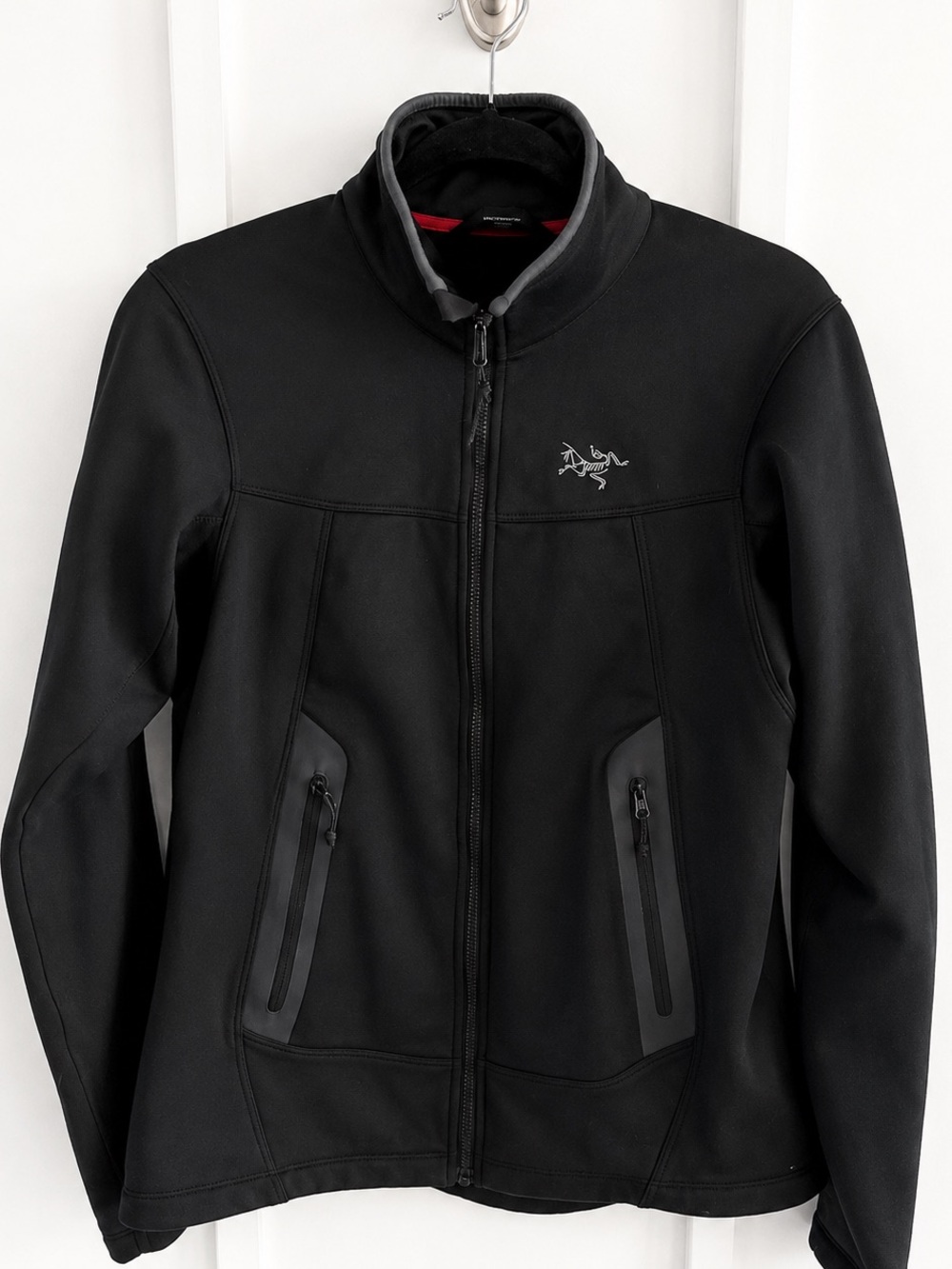 Arc'teryx Black Women's Softshell Jacket with Red Interior Trim
